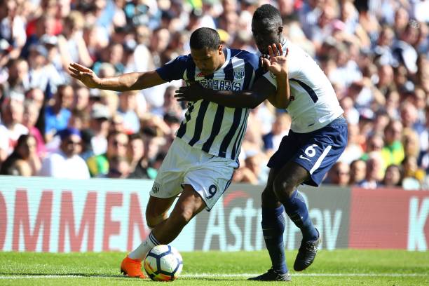 中第一个在 中第一个在