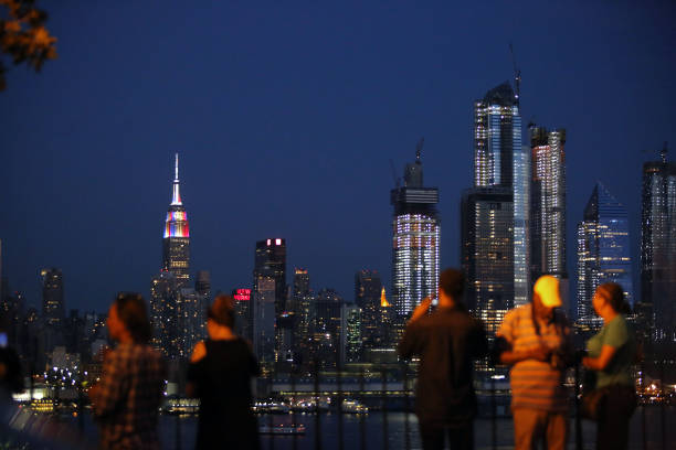 不仅是两支 不仅是两支